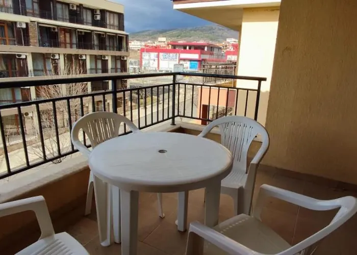 Apartment Magic Dreams